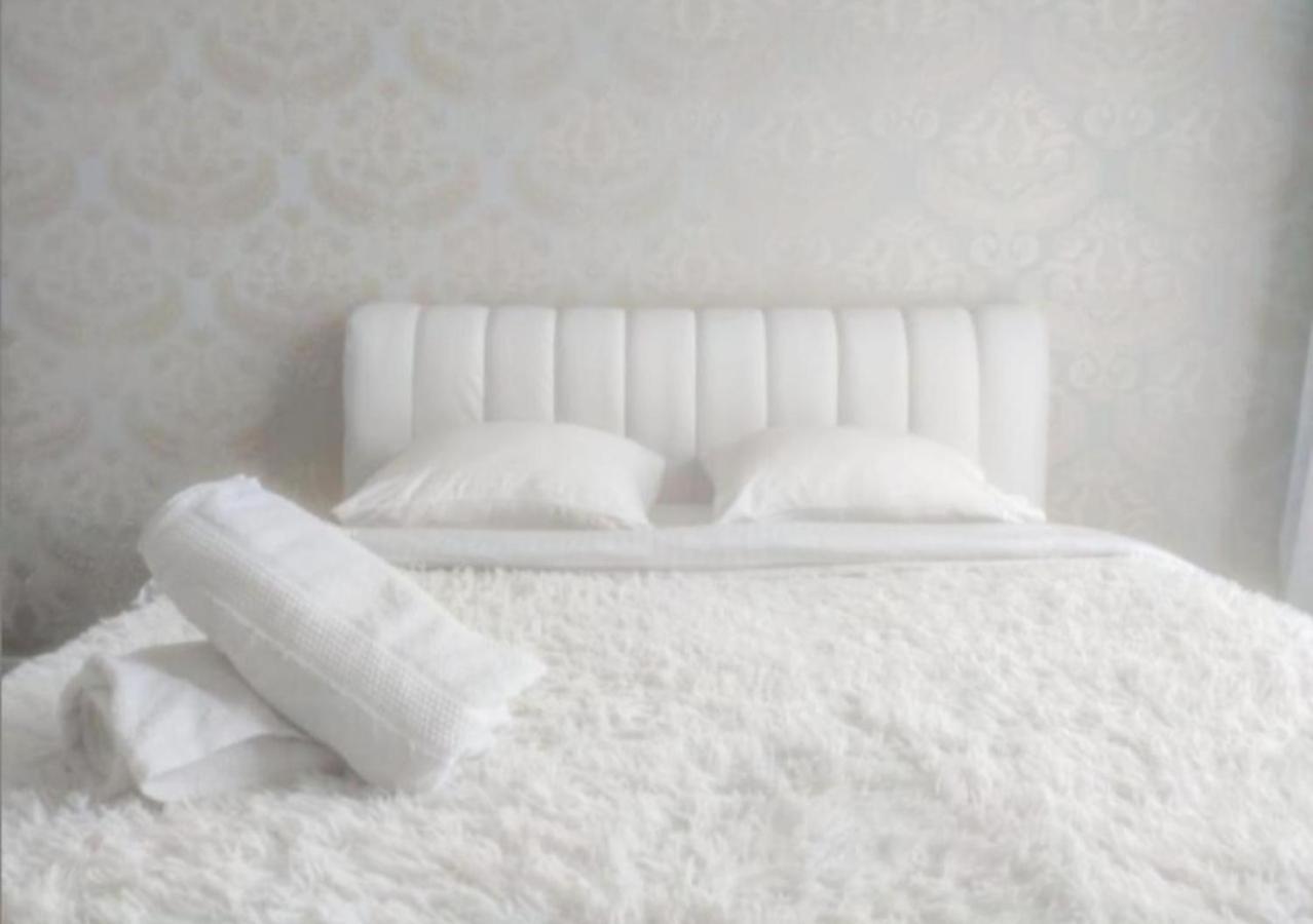 Grunvald Lux Daire Kiev Dış mekan fotoğraf